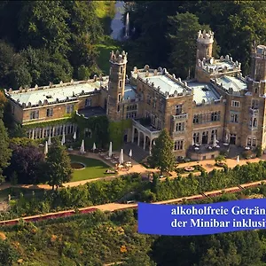 Schloss Eckberg Hotel